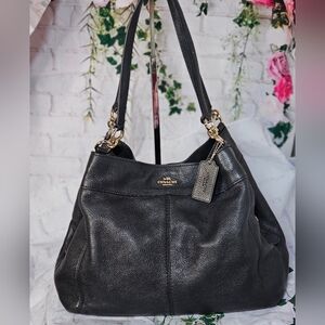 EUC Coach Leather 3 Compartment Shoulder Bag